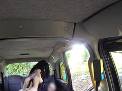 Öffentlich