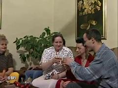 Толстушки, Большие сиськи, Сперма на лице, Группа, Волосатые, Секс без цензуры, Зрелые, Развязные