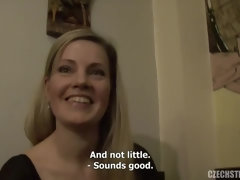 Amateur, Cul, Blonde, Sucer une bite, En levrette, Branlette thaïlandaise, Mère que j'aimerais baiser, Rasée