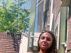 Asiático, Rubia, Indio, Madres para coger, Al aire libre, Público, Solo, Tetas