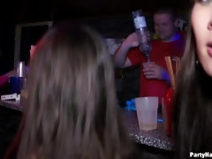 Schwarz, Braunhaarige, Cfnm, Sperma im mund, Orgie, Höschen, Party, Swingers