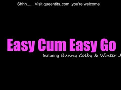 Grosse titten, Blondine, Blasen, Braunhaarige, Spermaladung, Jungendliche (18+), Flotter dreier