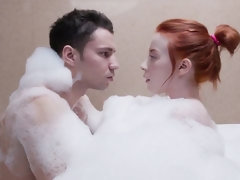 Cul, En levrette, Branlette thaïlandaise, Embrassement, Léchez, Chatte, Rousse roux, Maigrichonne