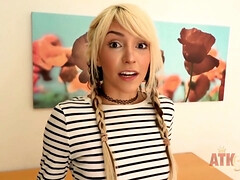 Sucer une bite, Mignonne, Queue, Femelle, Hd, Naturelle, Mamelons, Nénés