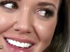 Rubia, Morena, Penetracion con dedos, Casero, Lesbiana, Madres para coger, Tetas, Esposa