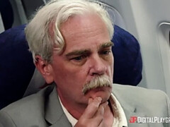 Gros cul, Noire, Tir de sperme, Queue, Européenne, Faciale, Branlette thaïlandaise, Cheveux courts