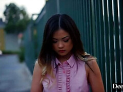 Поза 69, Азиатки, Брюнетки, Собачьи, Сперма на лице, Пальцем, Ласковые ручки, Киски