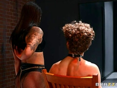 Doigter, Fille latino, Cuir, Seins naturels, Collant, Chatte, Tatouage, Nénés