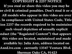 Anal, Culo grande, Tetas grandes, Mamada, Polla, Penetracion con dedos, Lencería, Madres para coger