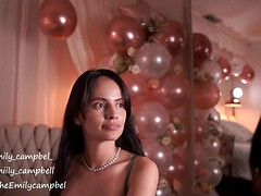 Arsch, Grosser arsch, Grosse titten, Latina, Lingerie, Realität, Solo, Titten