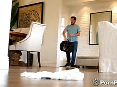 Ванна, Кончили внутрь, Собачьи, Поцелуи, Мастурбация, От первого лица, Тощие, Сосущие