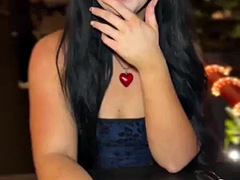 Grosser schwanz, Grosse titten, Braunhaarige, Fetisch, Masturbation, Pov, Ablutschen, Titten