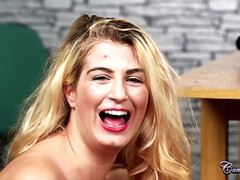 デカパイ, ブロンド, フェラチオ, 巨乳な, イく瞬間, 顔射, 自然山雀, オッパイの