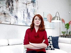 Pijpbeurt, Oudere vrouw, Diep in de keel, Fetisj, Ondergoed, Roodharige vrouw, Stiefmoeder, Tieten likken
