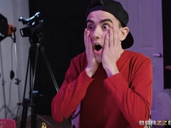 Grosse titten, Schwarz, Spermaladung, Hundestellung, Europäisch, Würgen, Handjob, Rock