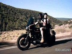 Большие сиськи, Минет, Секс без цензуры, Хд, На природе, Влажная