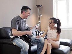 Adorable, Linda, Papá, Polla, Hd, Lamidas, Tetas naturales, Adolescente