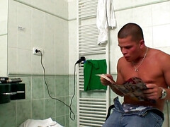 Belle grosse femme bgf, Gros cul, Grosse bite, Sucer une bite, Tromperie, Queue, Réalité, Suçant