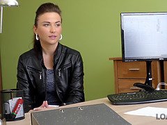 Bruinharig, Oudere vrouw, Likken, Moeder die ik wil neuken, Natuurlijke tieten, Kut duiken, Stiefmoeder, Tiener