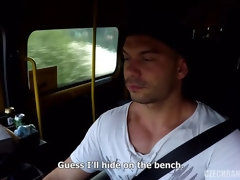 Blonde, Sucer une bite, Bus, Tchèque, Partouze, Hard, Léchez, Public