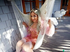 Chambre à dormir, Érotique, Face assise, Lesbienne, Léchez, Lingerie, Orgasme, Jarretelles