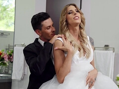 In den arsch, Arsch, Grosse titten, Blasen, Küssen, Transfrau, Tätowierung, Titten