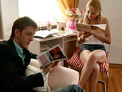 In den arsch, Grosser schwanz, Spermaladung, Süss, Erstes mal, Zierlich, Russisch, Jungendliche (18+)