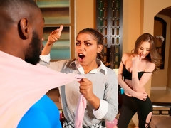 Cul, Sucer une bite, Brunette brune, Interracial, Cuisine, Maigrichonne, Dénudage, Adolescente