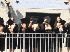 Leie, Blondine, Braunhaarige, Hochschule, Öffentlich, Realität, Jungendliche (18+), Titten