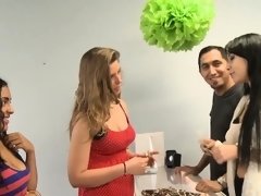 Naakte man aangeklede vrouw, Fetisj, Groep, Hd, Softcore pornografie, Tiener