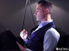 ベッドルーム, 黒人, ヨーロピアン, 旦那, 母, ピアス, スパンキング, 妻