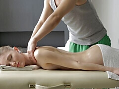 Большая жопа, Большой член, Минет, Натуральные сиськи, Бритые, Короткая стрижка, Молоденькие, Сиськи