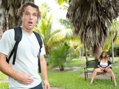 Belle grosse femme bgf, Gros cul, Gros seins, Sucer une bite, Attrapée, Branlette thaïlandaise, Masturbation, Seins naturels