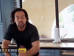 デカパイ, ブロンド, 指いじり, なめる, 淫乱熟女, オマンコ, 剃毛, オッパイの
