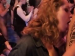Blondine, Blasen, Braunhaarige, Gruppe, Hd, Öffentlich