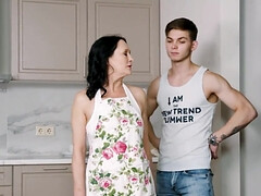 Брюнетки, Дилдо, Пальцем, Бабушки, Хд, Зрелые, Киски, Русские