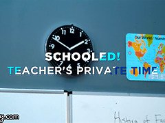 Gros seins, Face assise, Doigter, Lesbienne, Mère que j'aimerais baiser, Chatte, Rousse roux, Criant