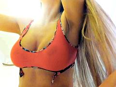 Big booty super slim busty babe closeup teasing on cam: Big Tits, Big Ass  Amateur Porn