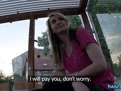 Enthousiasteling, Blond, Pijpbeurt, Bedriegen, Buiten, Gezichtspunt, Openbaar