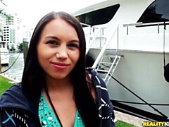 18, デカ尻, デカチン, フェラチオ, バック, 自然山雀, ティーン, オッパイの