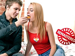 18 jahre, Grosser arsch, Blondine, Blasen, Hundestellung, Natürlichen titten, Jungendliche (18+), Titten