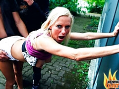 Grosse titten, Blondine, Blasen, Schmutzig, Hundestellung, Milf, Im freien, Muschi