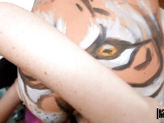 Grosser schwanz, Blasen, Hardcore, Pov, Muschi, Jungendliche (18+), Flotter dreier, Titten