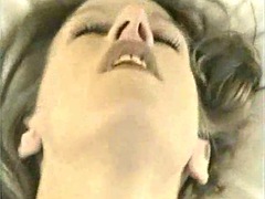 Grosse titten, Dildo, Solo