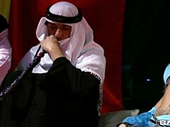 Большая жопа, Большой член, Большие сиськи, Минет, Собачьи, Секс без цензуры, Милф