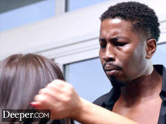 Grosser schwanz, Schwarz, Blasen, Aufs gesicht abspritzen, Flotter vierer, Lingerie, Orgasmus, Rotschopf