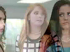 Brunette brune, Fille latino, Lesbienne, Masturbation, Lécher le sphincter, Plan cul à trois