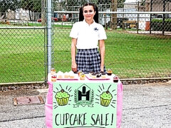 Kharlies Cupcake Sale