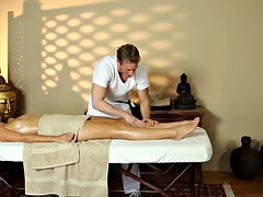 Branlette thaïlandaise, Massage, Voyeur