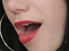 Brunette brune, Masturbation, Chevaucher, Nénés, Vibromasseur